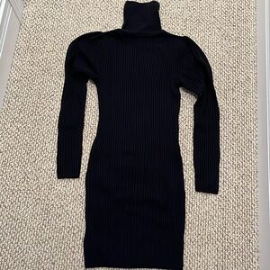 New with Tags Gap Women’s Size XS Fitted Sweater Dress